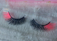 Load image into Gallery viewer, Pink Butterfly lashes
